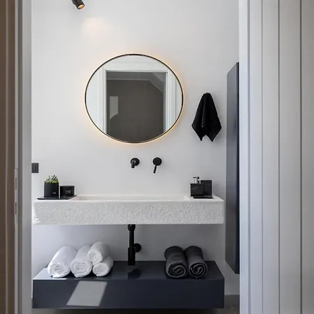 Polaroid Loft * Wyspa Tinos